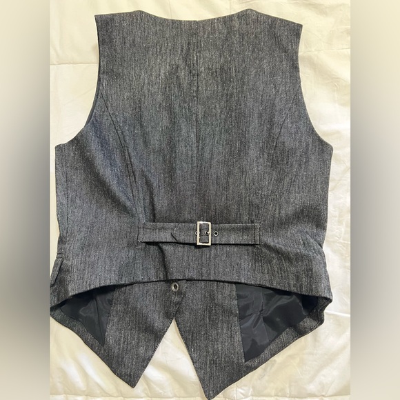 Best vest size xs - Picture 2 of 5
